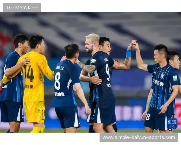 中超：青岛海牛主场力克武汉三镇 掌握保级主动权，中乙青岛海牛